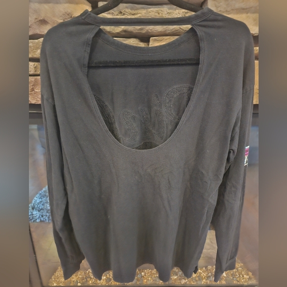 Pink by VS long sleeve open back tee. Size medium. - Picture 2 of 5
